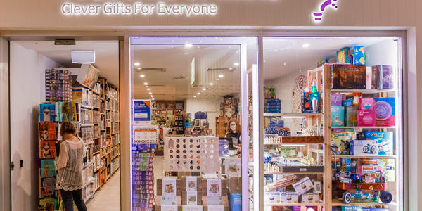 PRESENTS OF MIND – Clever Games Puzzles and more