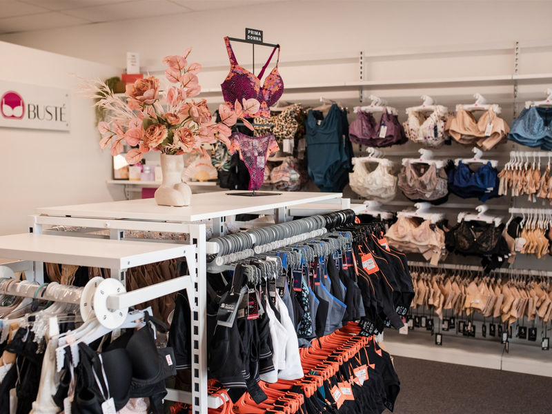 Le Buste Lingerie image