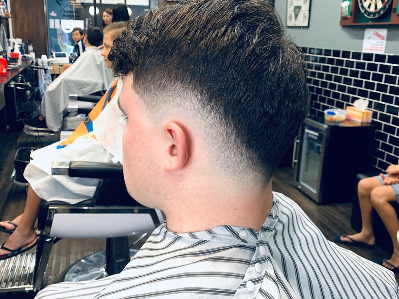 Street barber - Greenslopes image