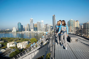 Story Bridge Adventure Climb image