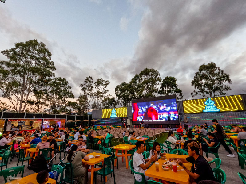 Alien Night Market image