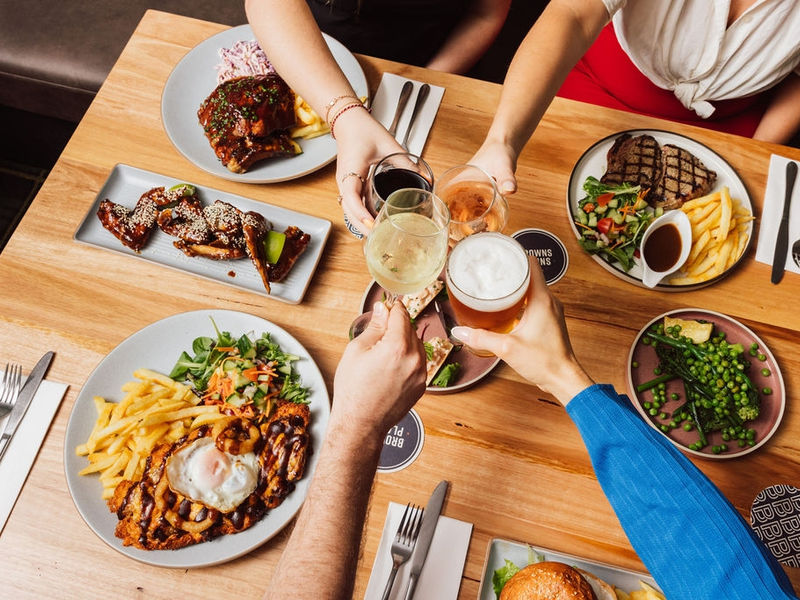 Browns Plains Hotel image