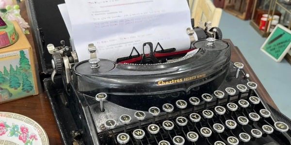 The Eclectic Mix ~ Vintage, Upcycled, New & Café