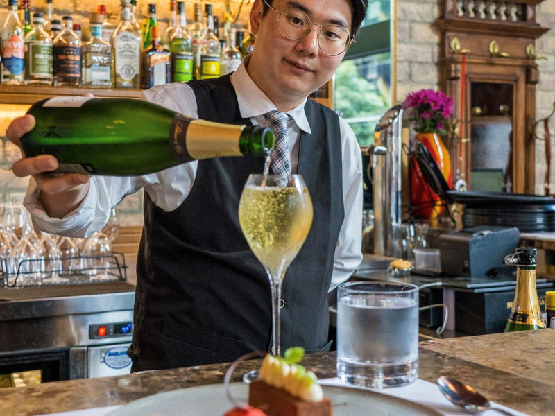 Montrachet image