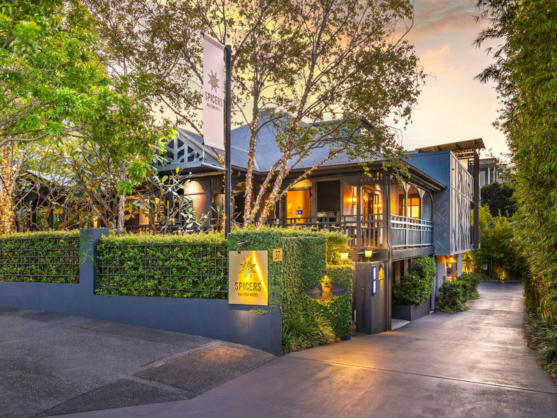 Spicers Balfour Hotel image