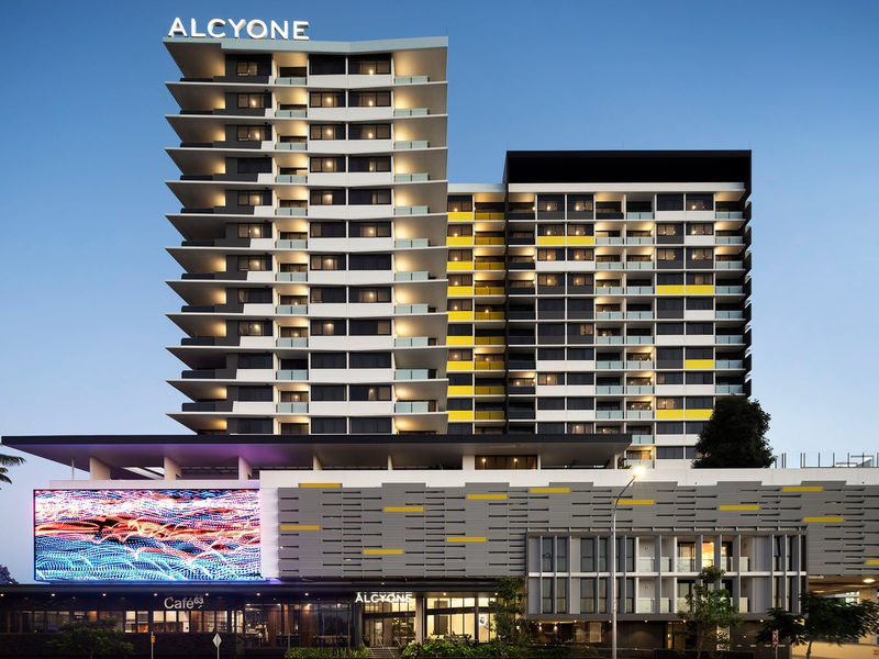 Kingsford Riverside image