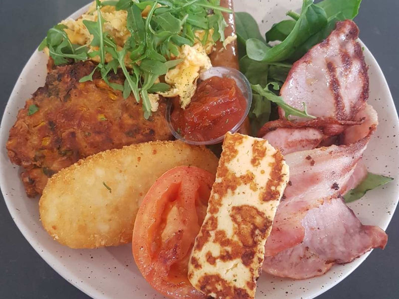 Pelicans Nest Cafe image