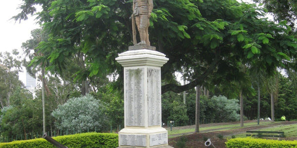 East Brisbane War Memorial at Mowbray Park